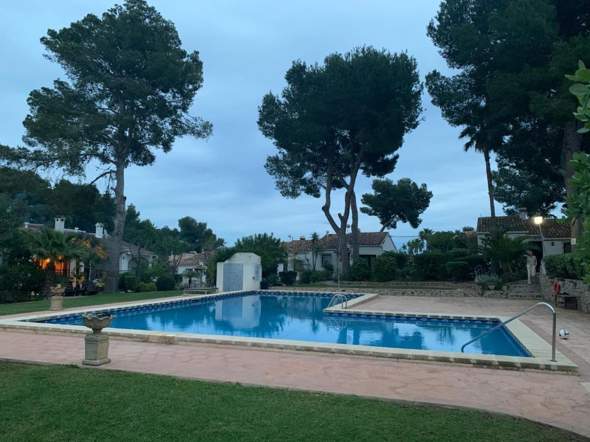 Bungalow Marquerite Moraira, 5 Minutes From Beach Теулада Екстериор снимка