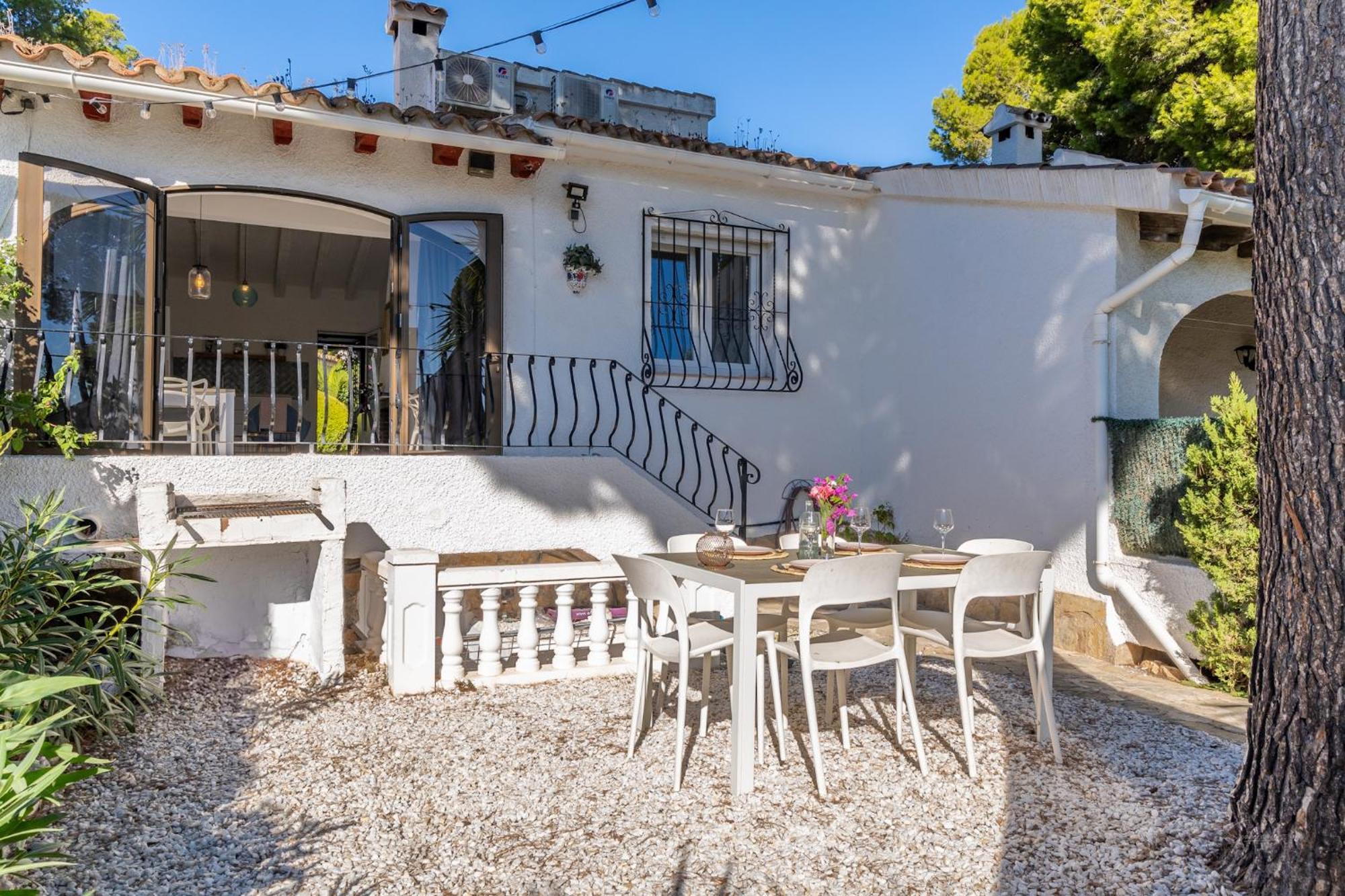 Bungalow Marquerite Moraira, 5 Minutes From Beach Теулада Екстериор снимка